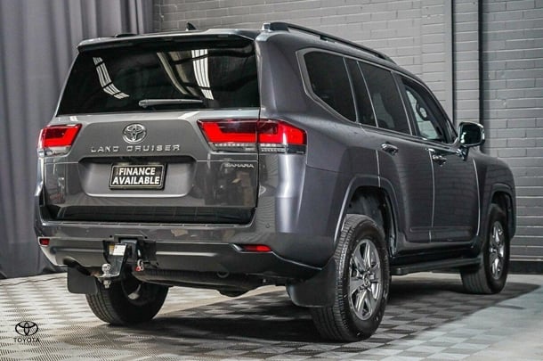 2022 Toyota Landcruiser Sahara image 7