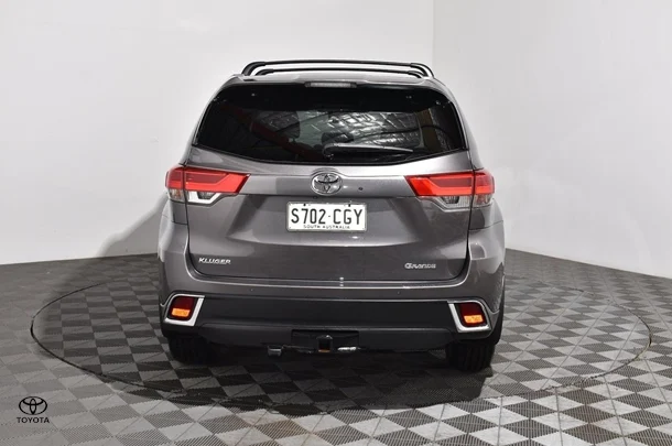2019 Toyota Kluger 4x2 GRANDE image 4