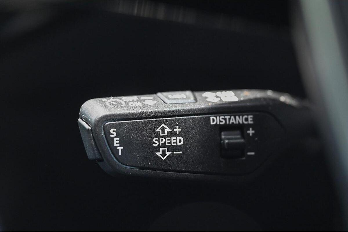 2024 Audi Q8 e-tron 55 Auto e-quattro MY25 image 12