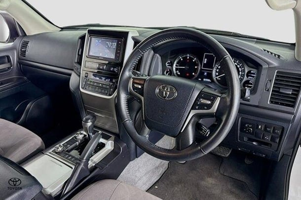 2021 Toyota LANDCRUISER GXL image 20