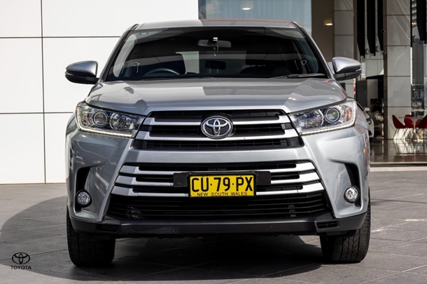 2017 Toyota KLUGER GX AWD image 5