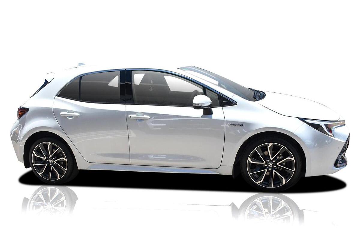 2025 Toyota Corolla ZR Hybrid Auto image 6