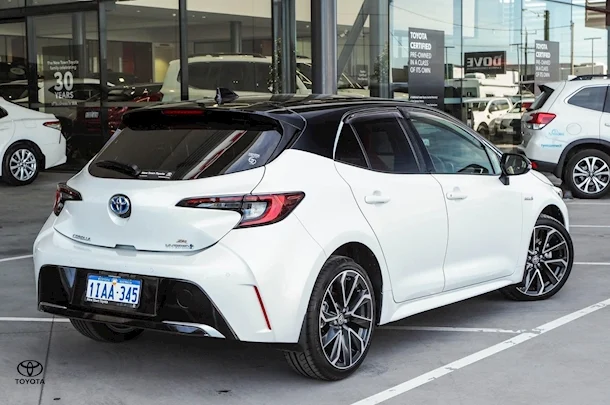 2023 Toyota Corolla ZR Hybrid image 2