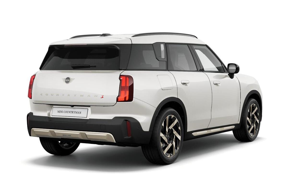 2024 MINI Countryman S Favoured Auto ALL4 image 2