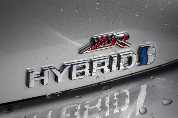 2023 Toyota Corolla ZR image 22