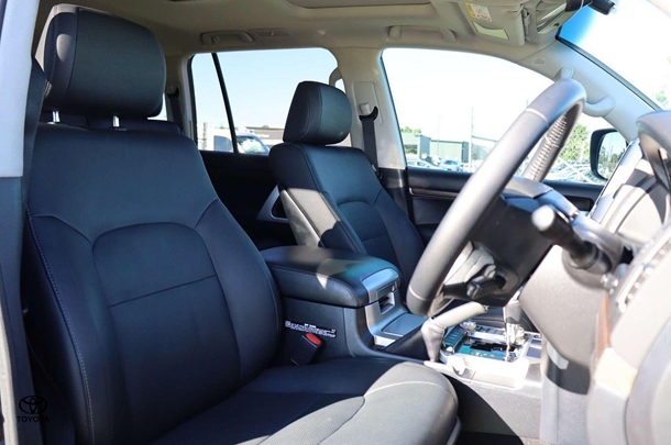 2020 Toyota Landcruiser VX image 22