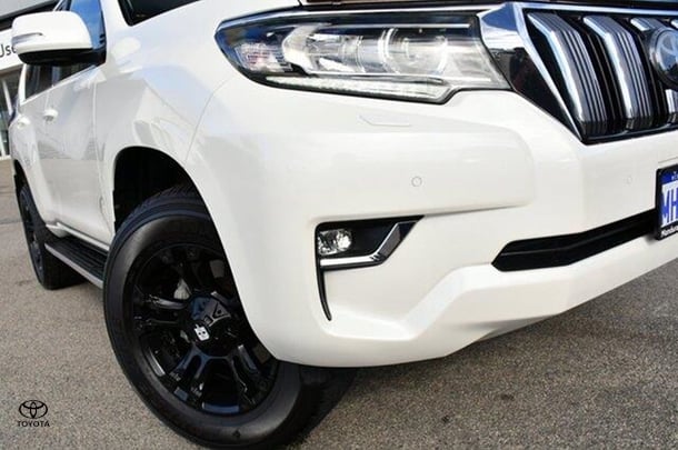 2019 Toyota Prado VX image 2