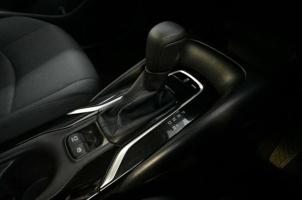 2021 Toyota Corolla Ascent Sport image 12