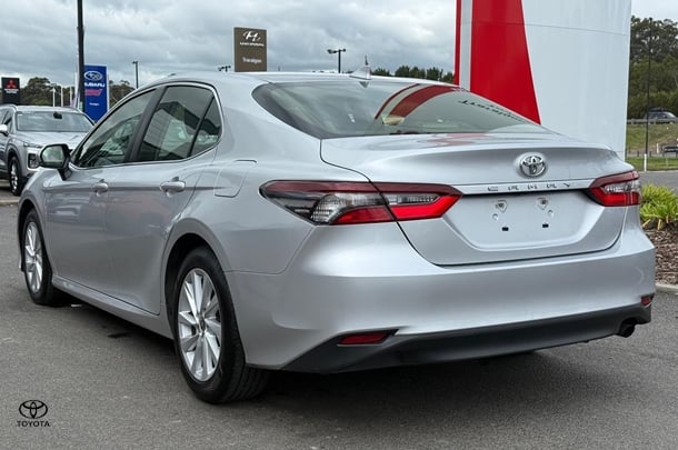 2022 Toyota Camry Ascent image 5