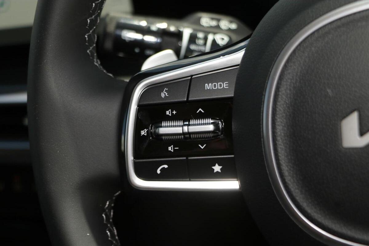 2024 Kia Sorento Sport Auto AWD MY25 image 19