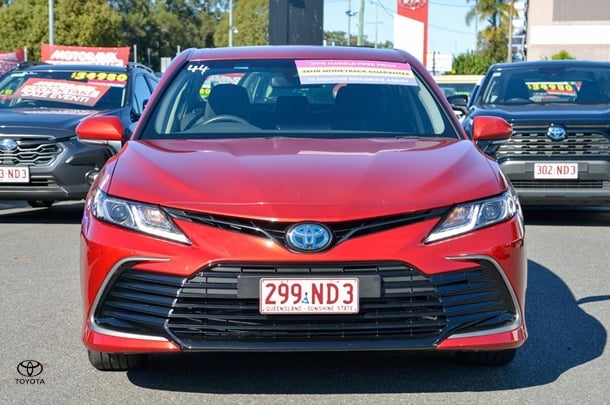 2023 Toyota Camry Hybrid Ascent image 3
