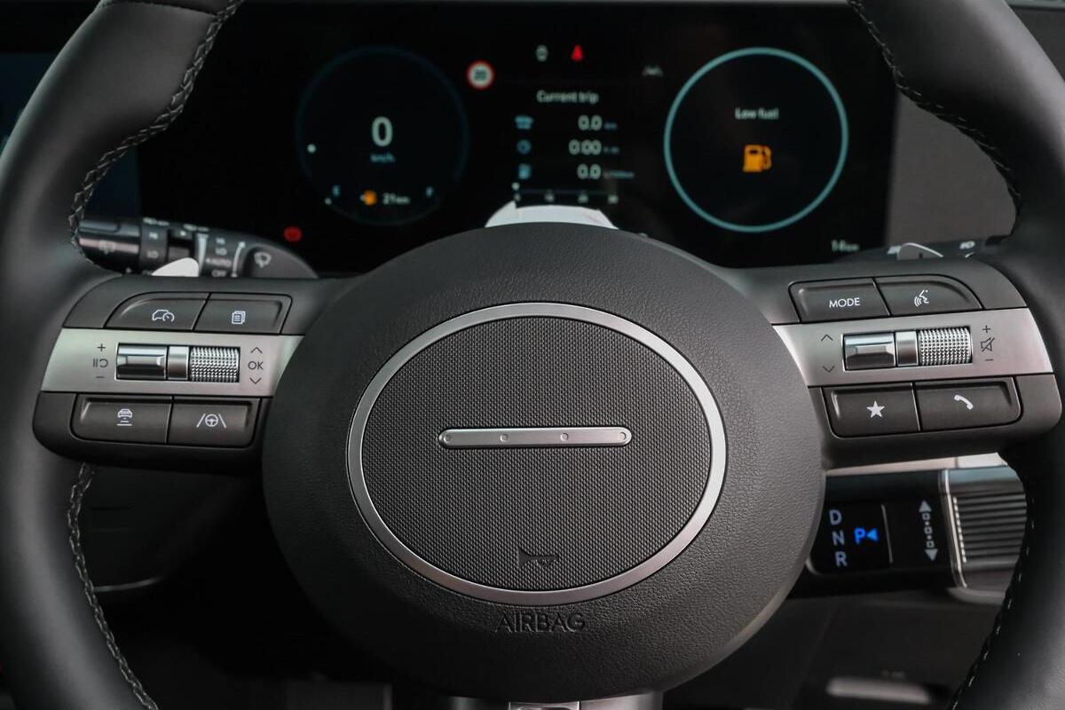 2025 Hyundai Kona Premium Auto 2WD MY25 image 16