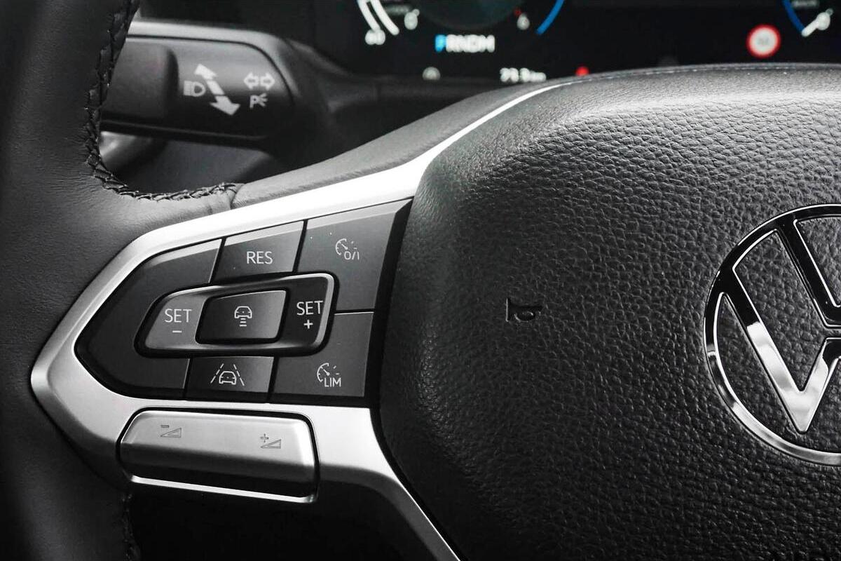 2024 Volkswagen Amarok TDI600 Aventura NF Auto 4MOTION Perm MY23 Dual Cab image 15