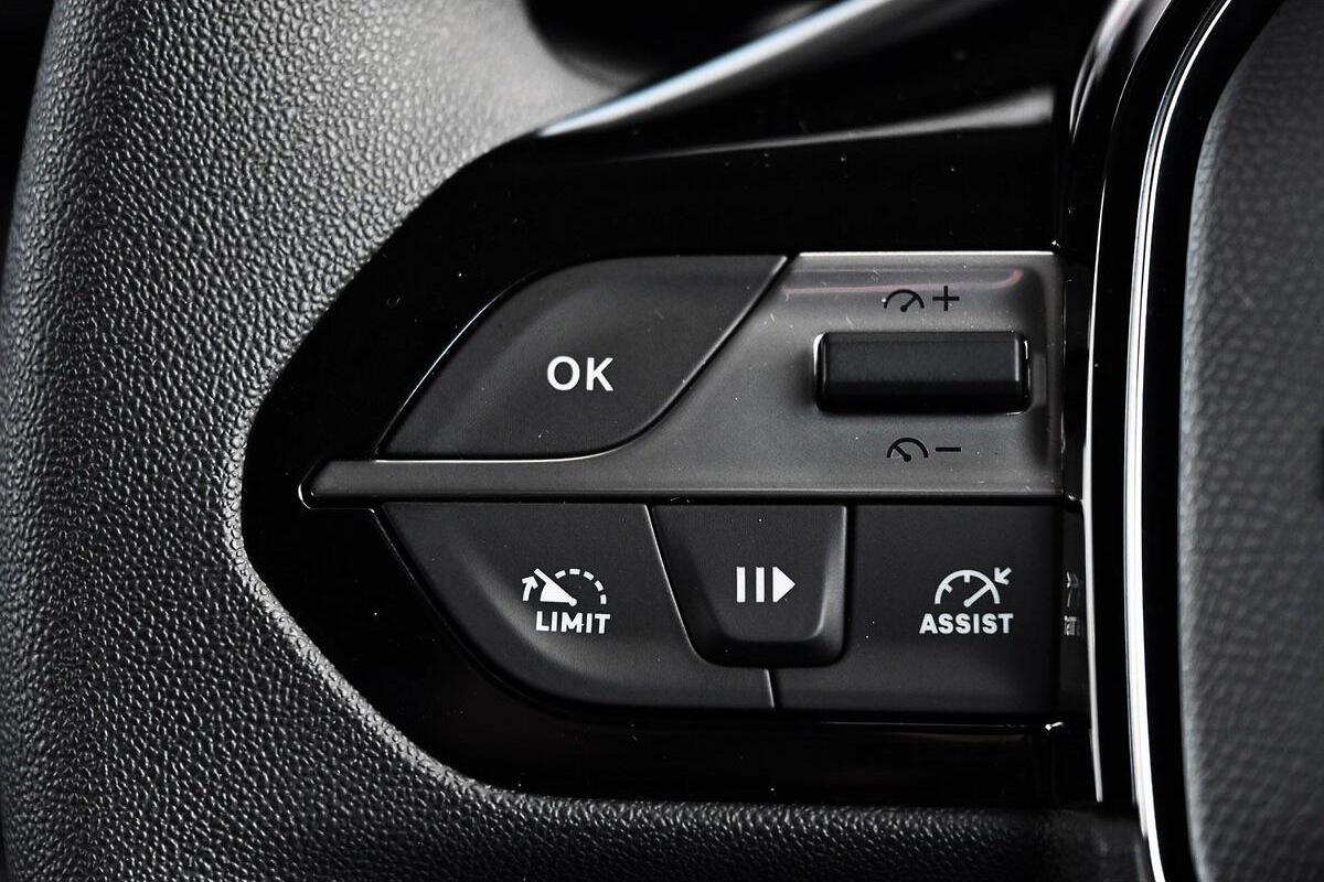 2024 Peugeot Partner Pro SWB Auto MY25 image 13