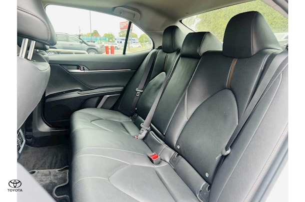 2019 Toyota Camry SL image 20