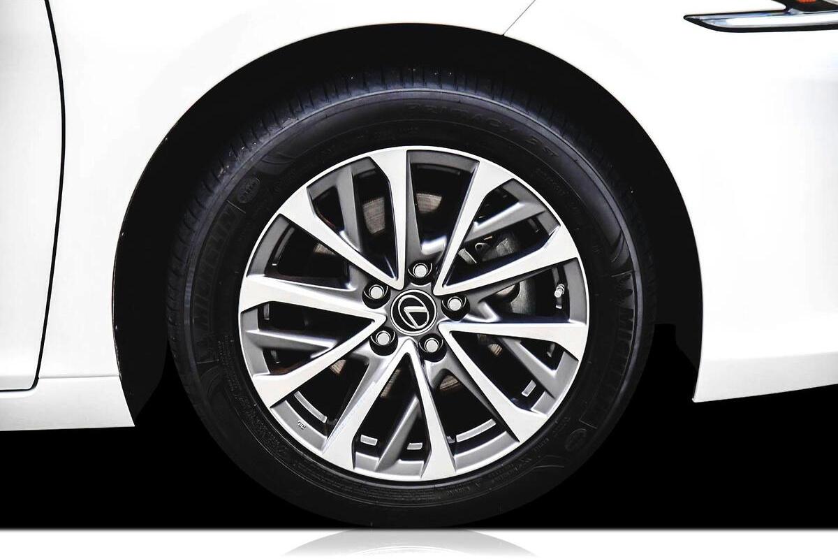 2024 Lexus ES ES300h Luxury Auto image 22