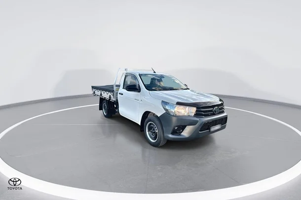 2021 Toyota Hilux Workmate image 2