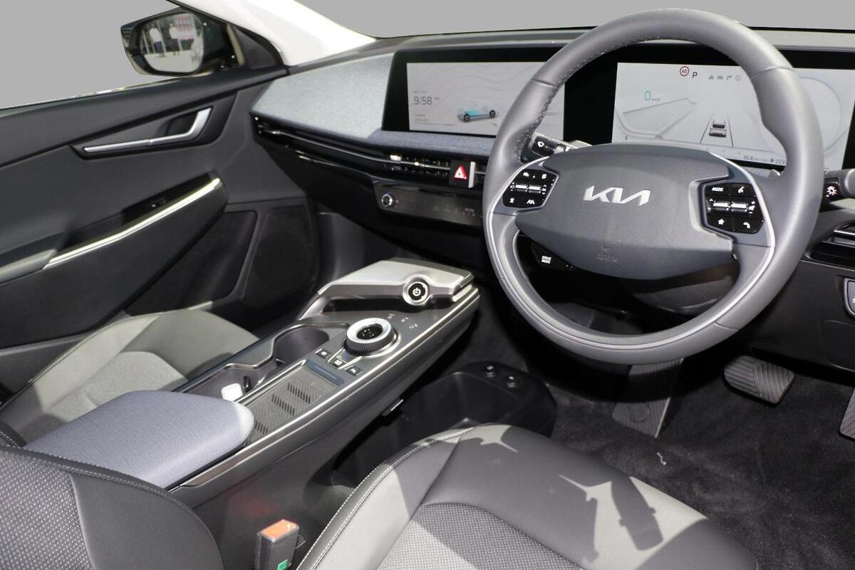 2024 Kia EV6 Air Auto MY24 image 6