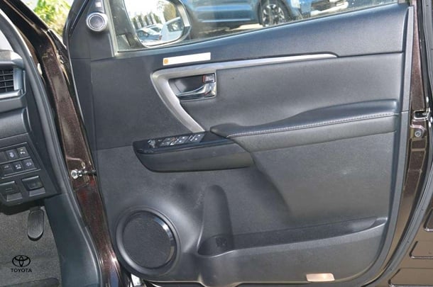 2023 Toyota Fortuner Crusade image 16