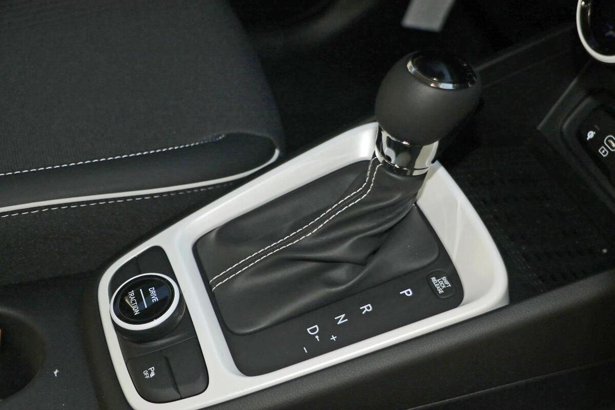 2024 Hyundai Venue Elite Auto MY24 image 18