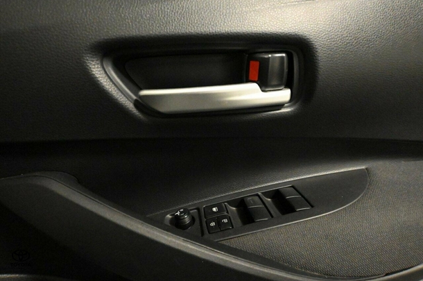 2023 Toyota Corolla Sedan Hybrid Ascent Sport image 12