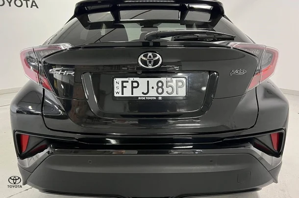 2017 Toyota C-HR Koba 2WD image 7