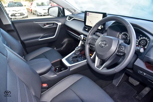 2024 Toyota RAV4 Hybrid Cruiser 2WD image 12
