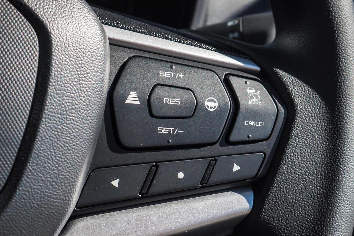 2024 Isuzu D-MAX SX Auto 4x4 MY24 image 14