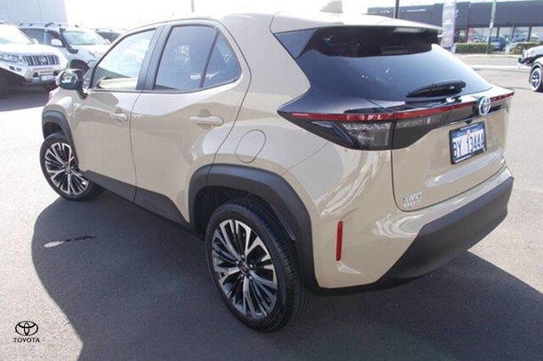 2021 Toyota YARIS CROSS HYBRID Urban image 7