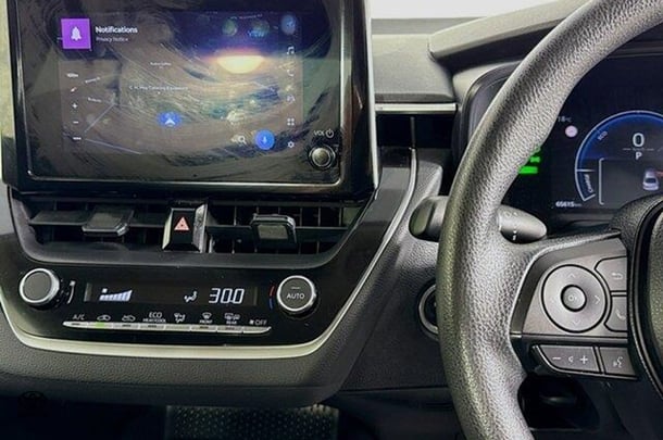 2023 Toyota Corolla Sedan Hybrid Ascent Sport image 14