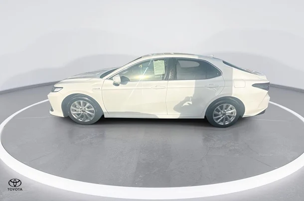 2021 Toyota Camry Hybrid Ascent image 5