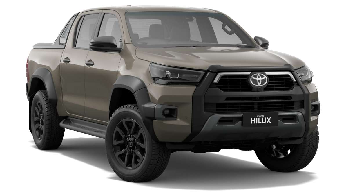 2024 Toyota Hilux 4x4 Rogue 48V Double-Cab Pick-Up image 1