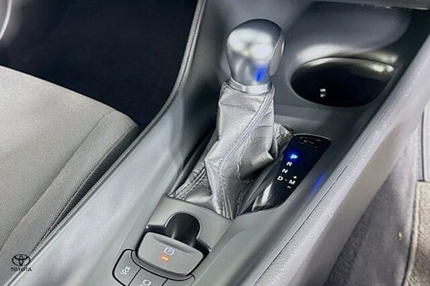 2023 Toyota CH-R GXL 2WD image 16