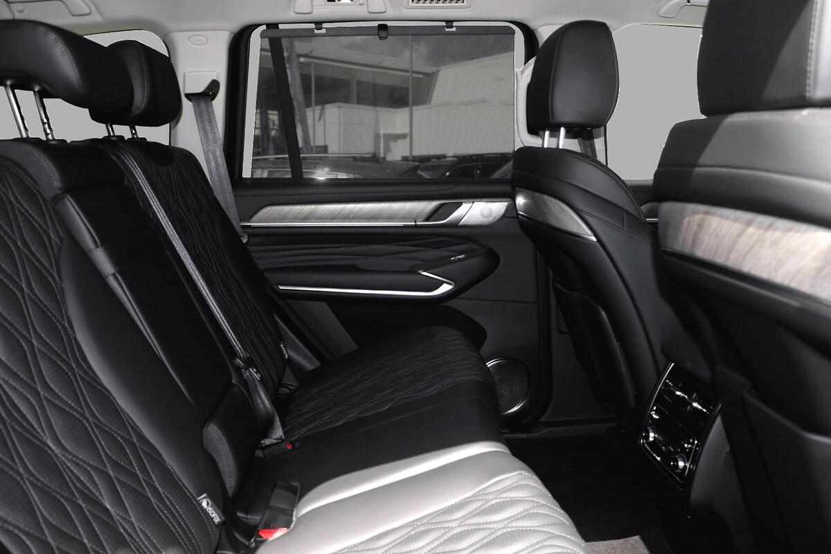 2024 GWM Tank 500 Ultra Hybrid Auto 4WD image 9