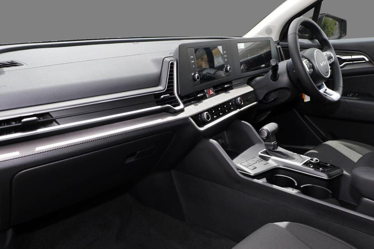 2024 Kia Sportage S Auto FWD MY25 image 6
