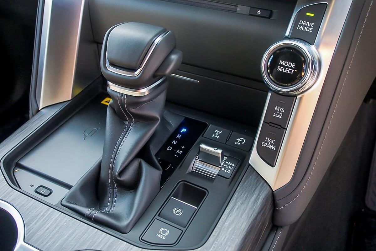 2025 Toyota Landcruiser GR Sport Auto 4x4 image 18