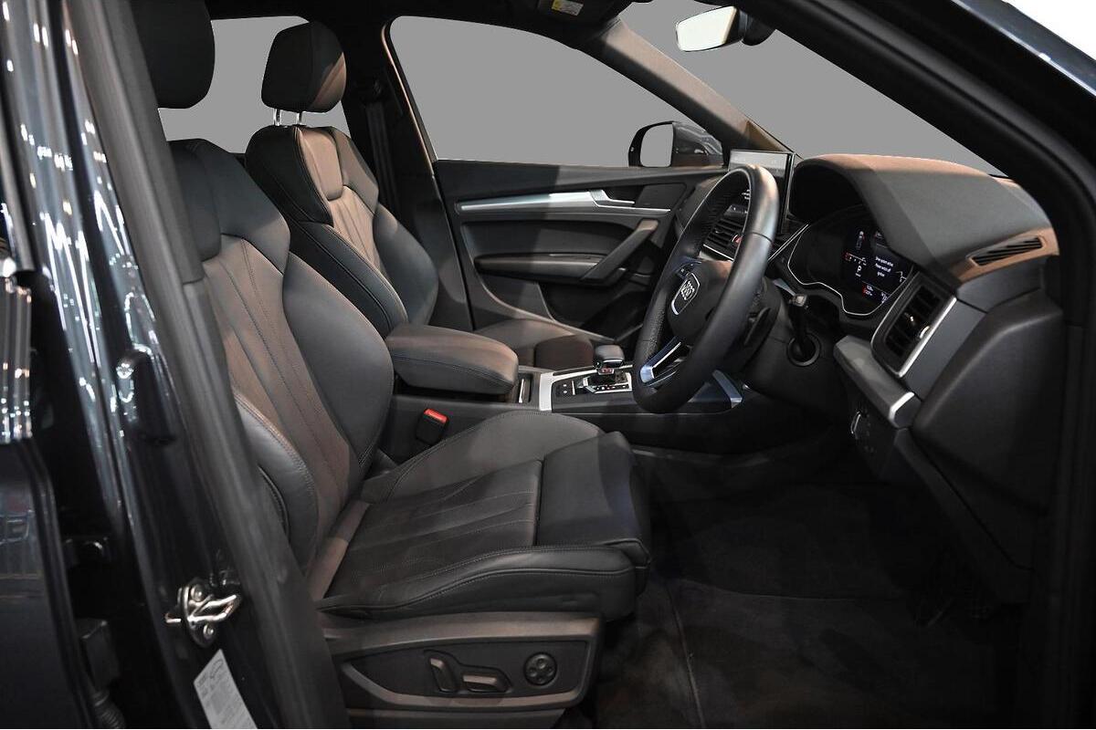 2024 Audi Q5 45 TFSI Sport Auto quattro ultra MY25 image 6