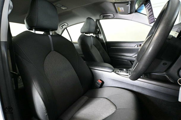 2023 Toyota Camry Ascent image 11
