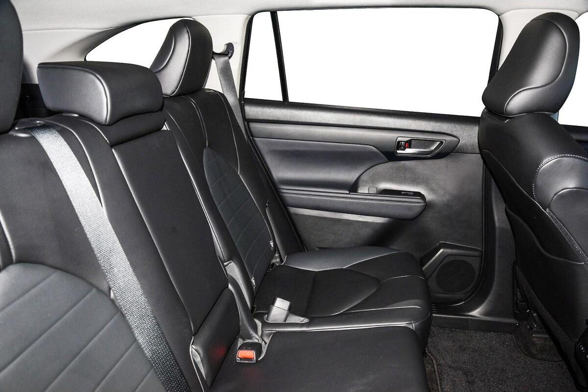 2024 Toyota Kluger GXL Auto eFour image 8