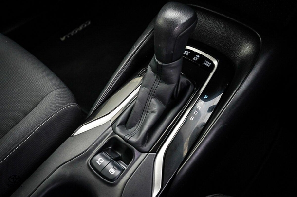 2020 Toyota Corolla Hatch Hybrid Ascent Sport image 20