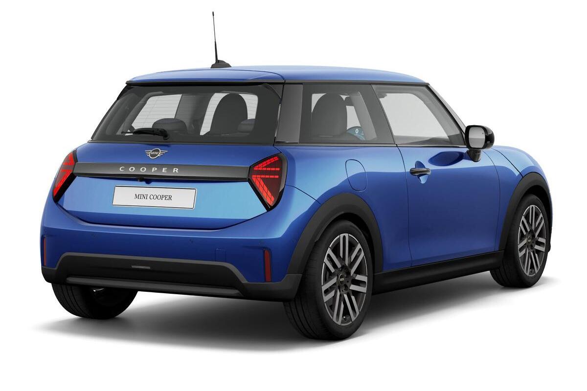 2025 MINI Cooper C Core Auto image 2