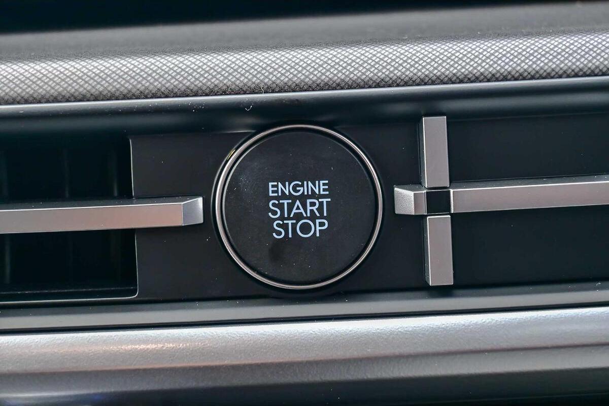 2024 Hyundai Santa Fe Hybrid Auto AWD MY25 image 13