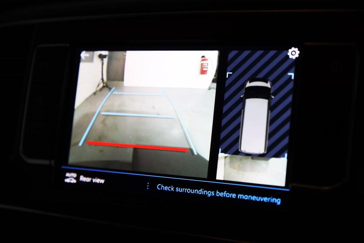 2024 Peugeot Expert Premium SWB Auto image 11