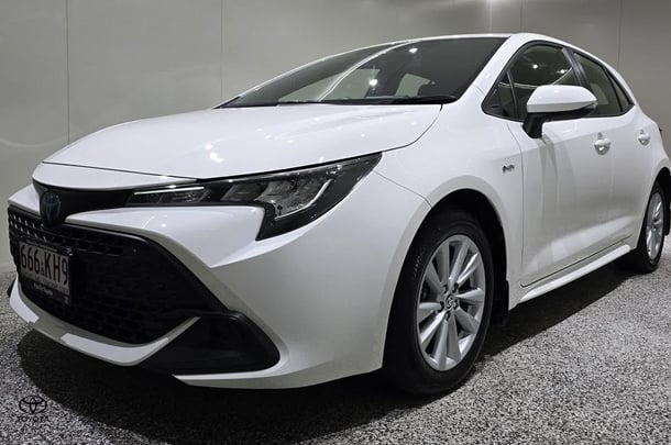 2024 Toyota Corolla Ascent Sport image 5