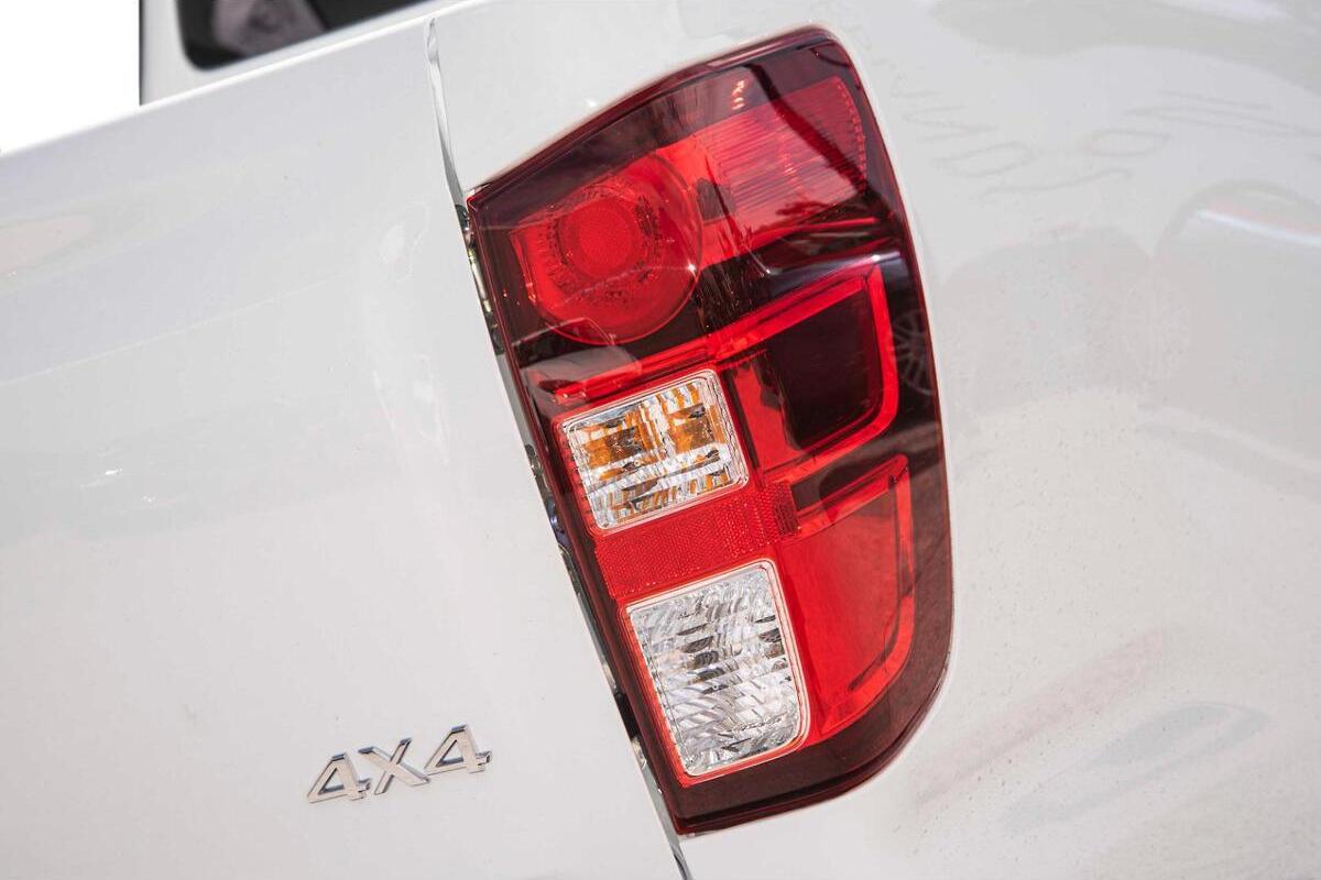2024 Mazda BT-50 XT TF Manual 4x4 Dual Cab image 7