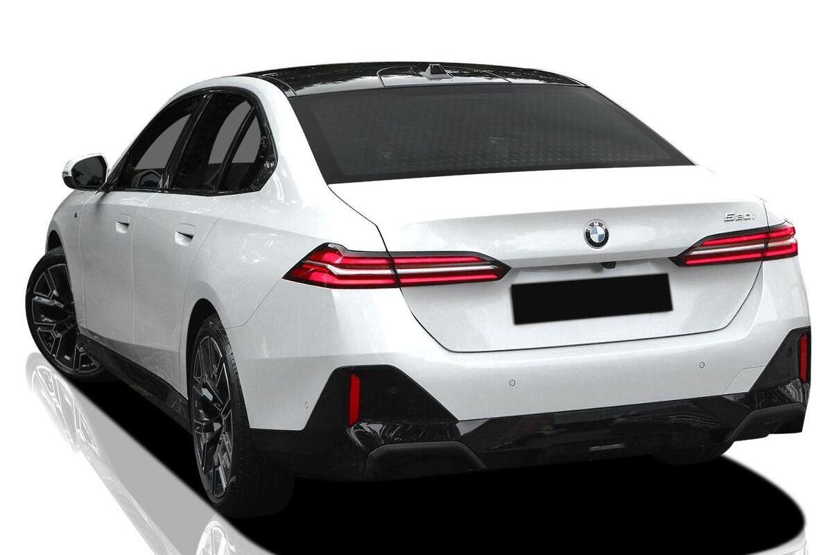 2024 BMW 5 Series 520i M Sport G60 Auto image 4