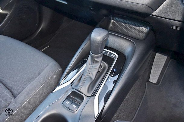 2023 Toyota Corolla Hatch Hybrid Ascent Sport image 14
