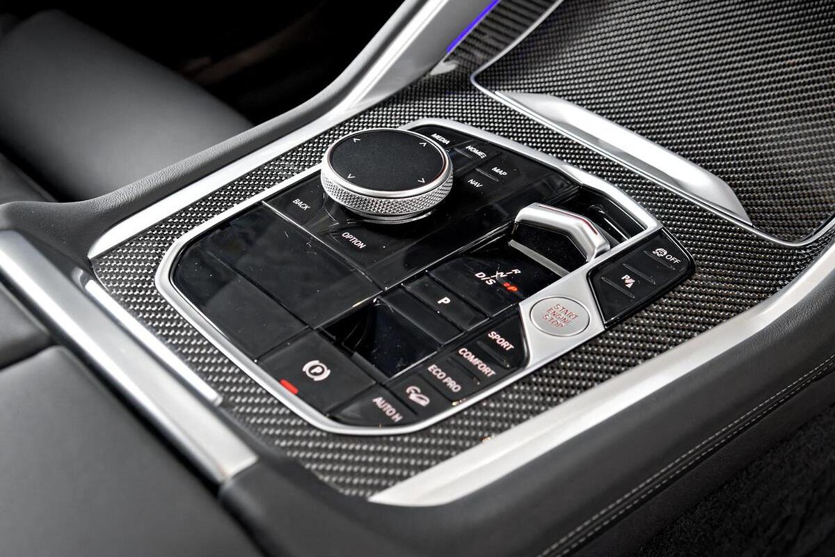 2025 BMW X6 M60i G06 LCI Auto 4x4 image 16