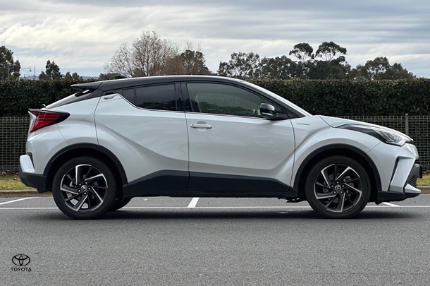 2022 Toyota C-HR Koba 2WD image 2