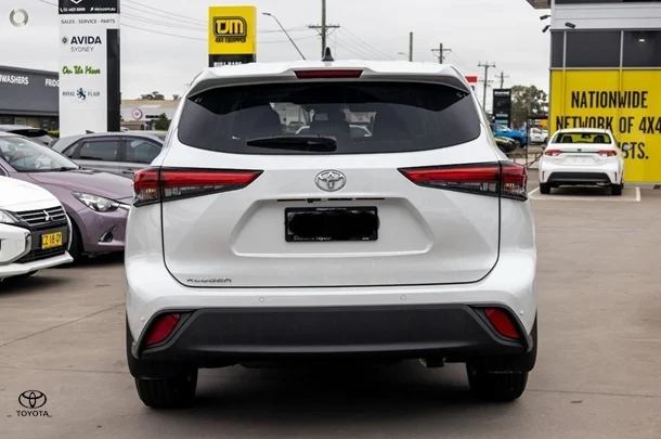 2021 Toyota KLUGER GX-2WD image 3